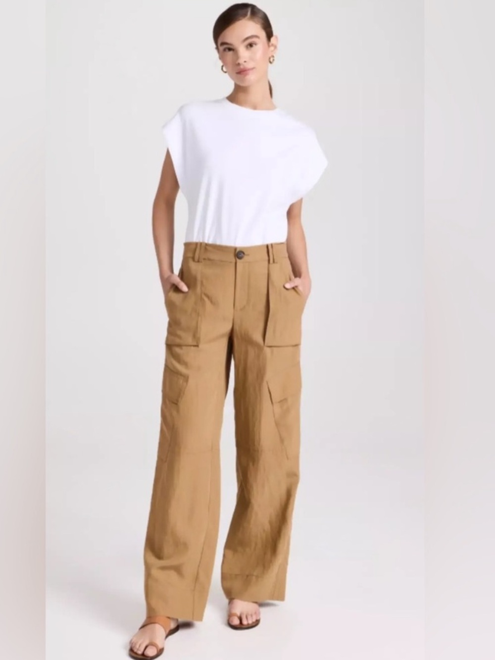 Vince Pants Mid-Rise Fluid Cargo Pants in Nile Camel Tan